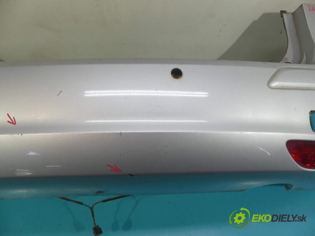 Hyundai I30 I 2007-2012 1.6 16v 126 hp manual 92,7 kW 1591 cm3 5- nárazník zadní