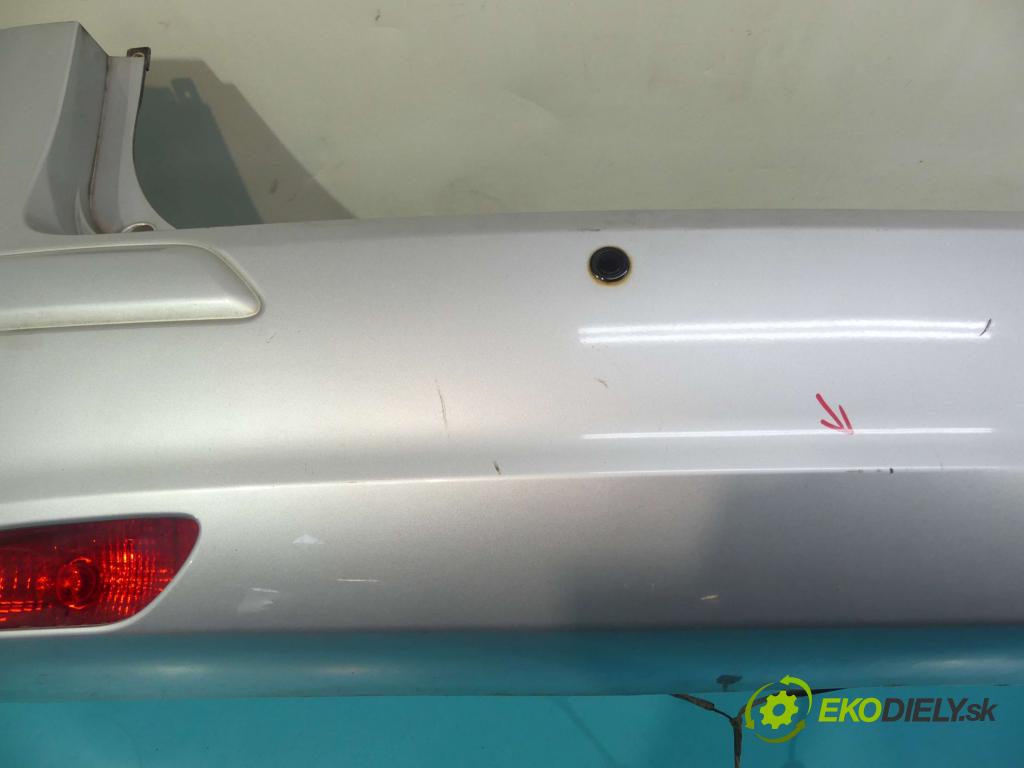 Hyundai I30 I 2007-2012 1.6 16v 126 hp manual 92,7 kW 1591 cm3 5- nárazník zadní