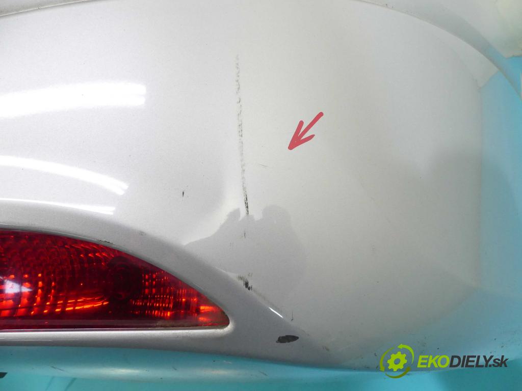 Hyundai I30 I 2007-2012 1.6 16v 126 hp manual 92,7 kW 1591 cm3 5- nárazník zadní