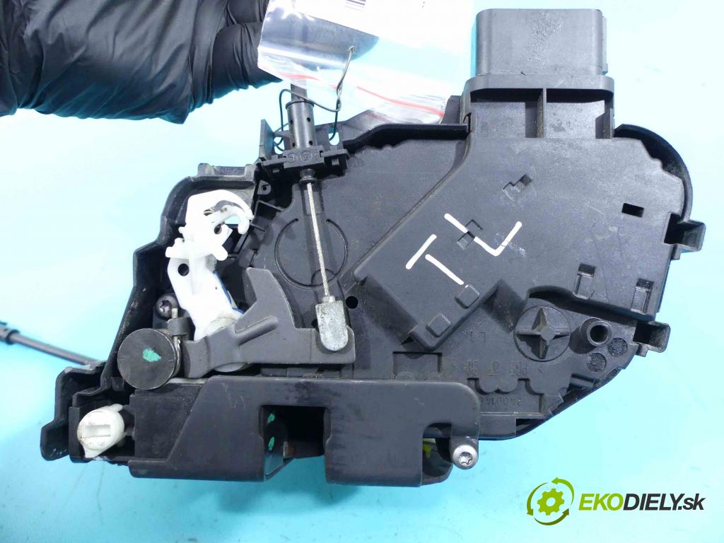 Volvo V70 III 2007-2016 2.4 D5 185 hp automatic 136 kW 2400 cm3 5- zámek zadní levý 986920-104