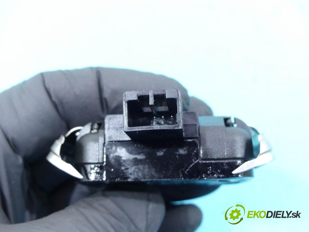 Volvo V70 III 2007-2016 2.4 D5 185 HP automatic 136 kW 2400 cm3 5- snímač déšť: 6G9N-17D547-AD (Snímače dažďa)