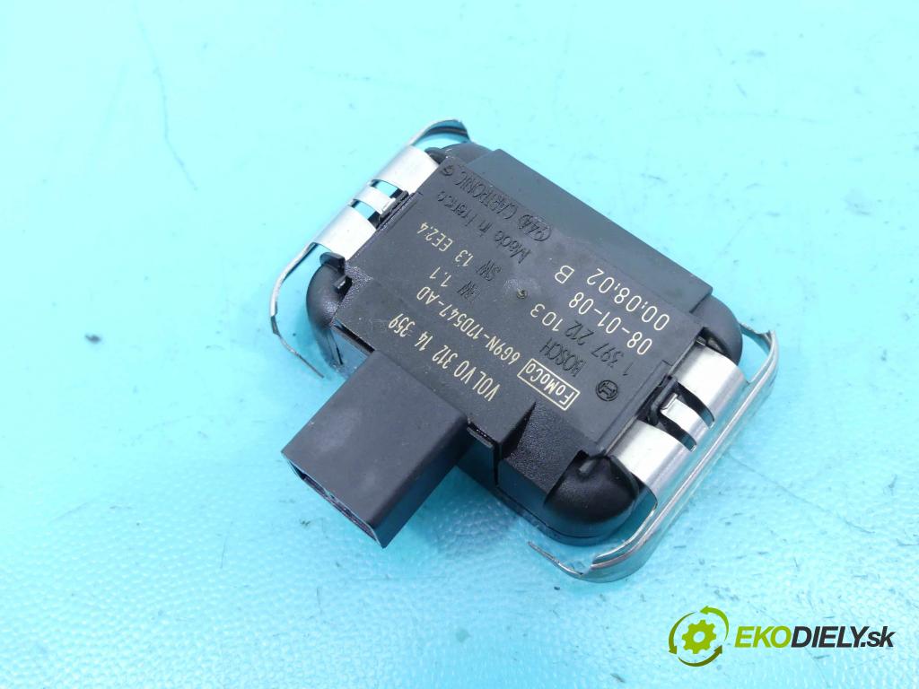 Volvo V70 III 2007-2016 2.4 D5 185 HP automatic 136 kW 2400 cm3 5- snímač déšť: 6G9N-17D547-AD (Snímače dažďa)