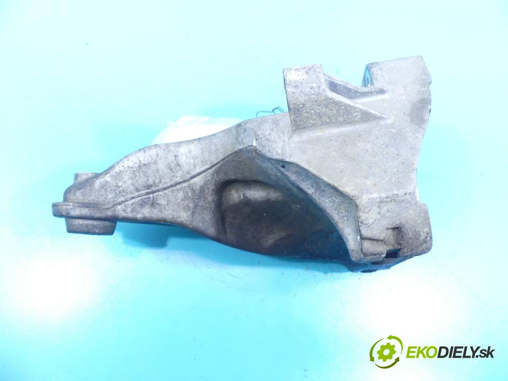 Mercedes GLK X204 2008-2015 2,2.0 cdi 170 HP automatic 125 kW 2143 cm3 5- držiak motora A6512231304