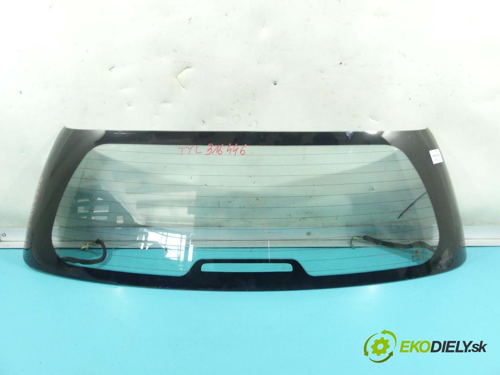 Kia Carens II 2002-2006 2.0 crdi 113 hp manual 83 kW 1991 cm3 5- sklo zadní  (Okna zadní)