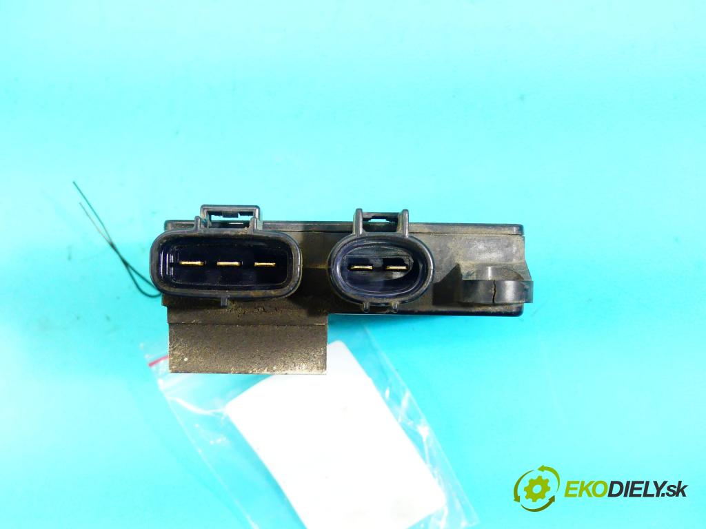 Mazda CX-9 2006-2015 3.7 V6 269KM automatic 198 kW 3726 cm3 5- relé 499300-3390 (Relé)