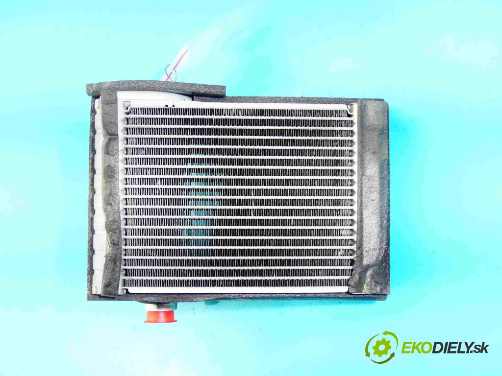 Mazda CX-9 2006-2015 3.7 V6 269KM automatic 198 kW 3726 cm3 5- radiator  (Radiátory kúrenia)