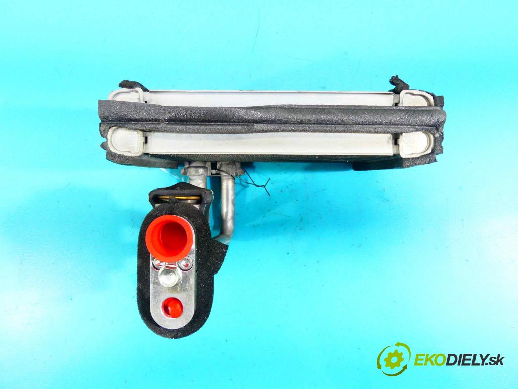 Mazda CX-9 2006-2015 3.7 V6 269KM automatic 198 kW 3726 cm3 5- radiator  (Radiátory kúrenia)