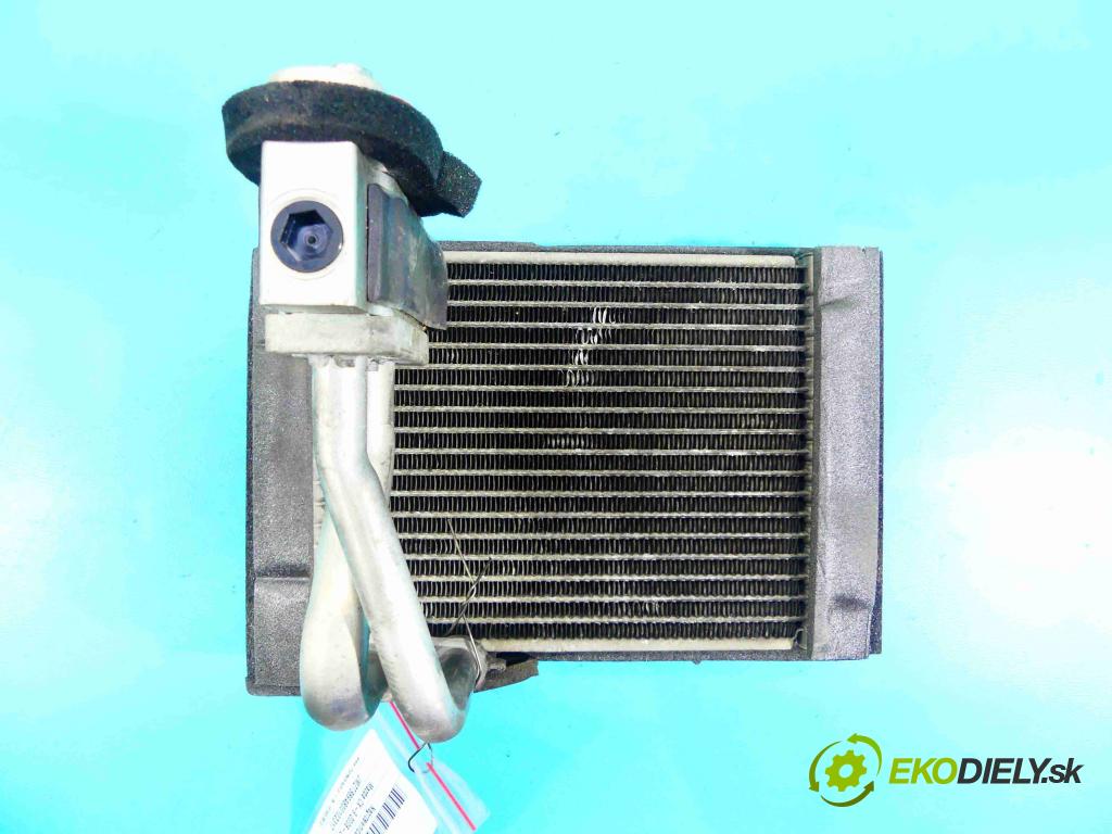 Mazda CX-9 2006-2015 3.7 V6 269KM automatic 198 kW 3726 cm3 5- radiator  (Radiátory kúrenia)