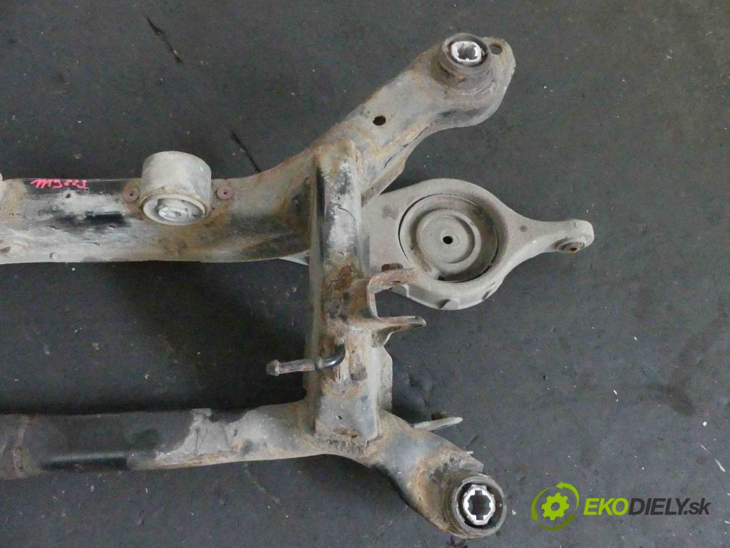 Volvo V70 III 2007-2016 2.4 D5 185 hp automatic 136 kW 2400 cm3 5- zadní výztuha