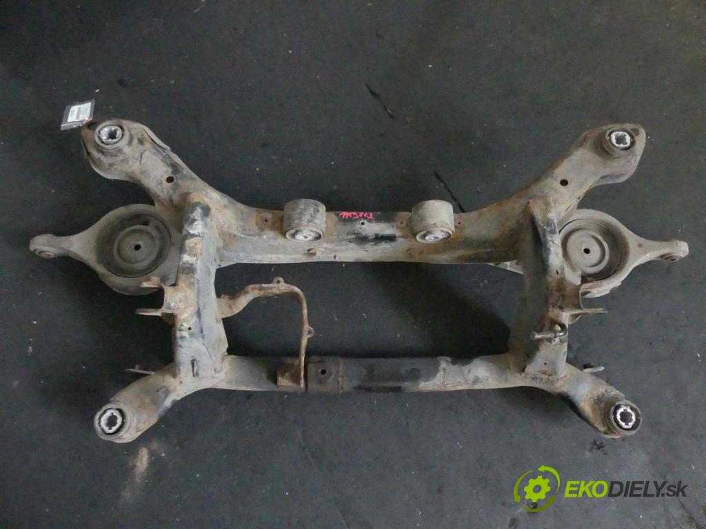 Volvo V70 III 2007-2016 2.4 D5 185 hp automatic 136 kW 2400 cm3 5- zadní výztuha