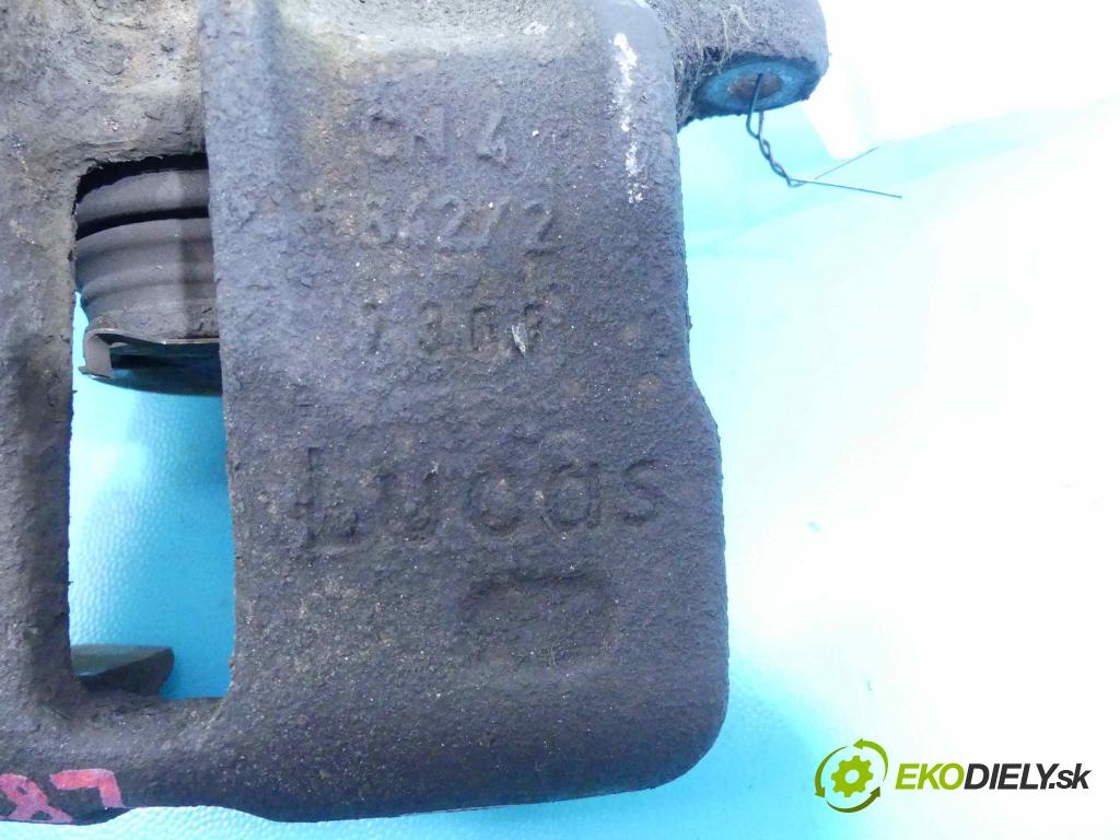 Audi A4 B5 1994-2001 1.9 tdi 90 HP manual 66 kW 1896 cm3 4- brzdič predné ľavý (Ostatné)