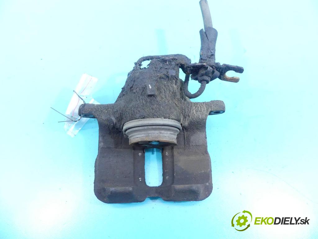 Audi A4 B5 1994-2001 1.9 tdi 90 HP manual 66 kW 1896 cm3 4- brzdič predné ľavý (Ostatné)