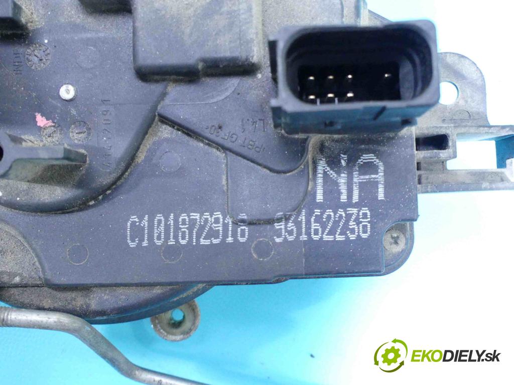 Opel Tigra B 2004-2009 1.4 16v 90 hp manual 66 kW 1364 cm3 2- zámek přední levý C101872918