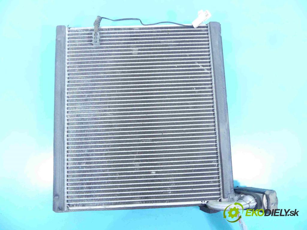 Mazda CX-9 2006-2015 3.7 V6 269KM automatic 198 kW 3726 cm3 5- radiator  (Radiátory kúrenia)