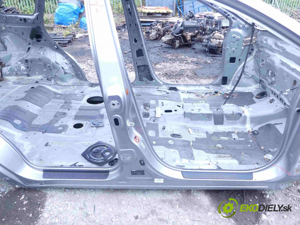 Mazda CX-9 2006-2015 3.7 V6 269KM automatic 198 kW 3726 cm3 5- práh pravý  (Ostatní)