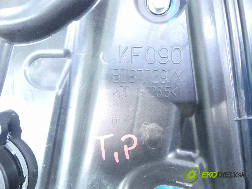 Mazda 3 III BM 2013-2018 2.0 16v 120 hp manual 88 kW 1998 cm3 4- mechanismus stahování zadní pravý BJS77297X