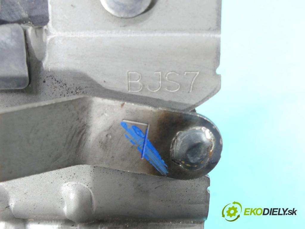 Mazda 3 III BM 2013-2018 2.0 16v 120 hp manual 88 kW 1998 cm3 4- zámek zadní levý
