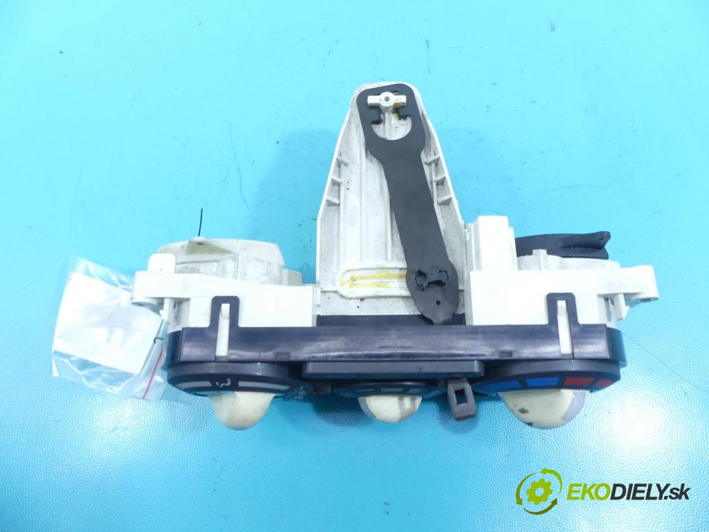Nissan Micra K12 2003-2010 1.2 16v 65 HP manual 48 kW 1240 cm3 3- panel kúrenia F667193V