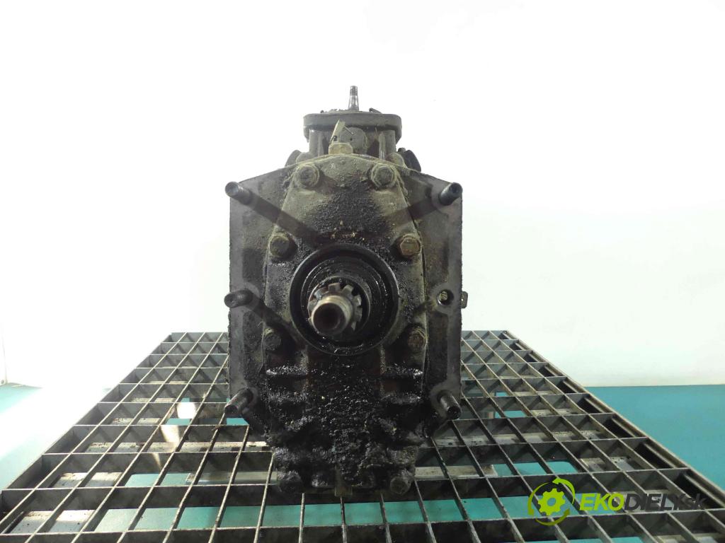 Fs lublin Lublin 2.4d 71 HP manual 52 kW 2417 cm3 3- prevodovka stupeň,rýchlosť manual