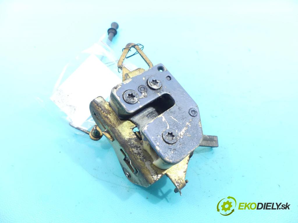 Renault 9 1.6d 54 hp manual 40 kW 1599 cm3 4- zámek přední levý 