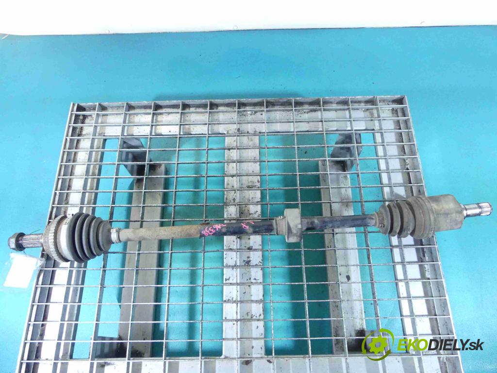 Honda Civic VII 2000-2006 1.4 16v 90 HP manual 66 kW 1396 cm3 5- poloos ľavé  (Poloosy)