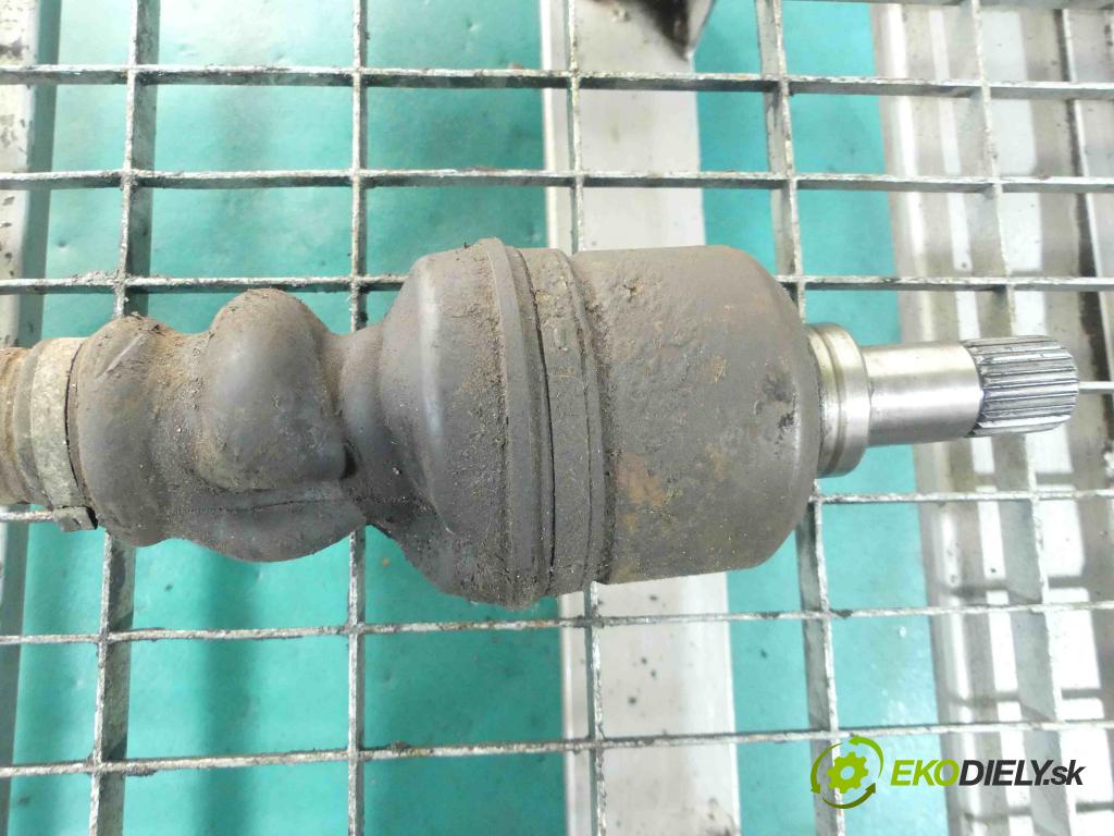 Peugeot 406 2.0 16v 135 HP manual 99 kW 1997 cm3 5- poloos ľavé  (Poloosy)