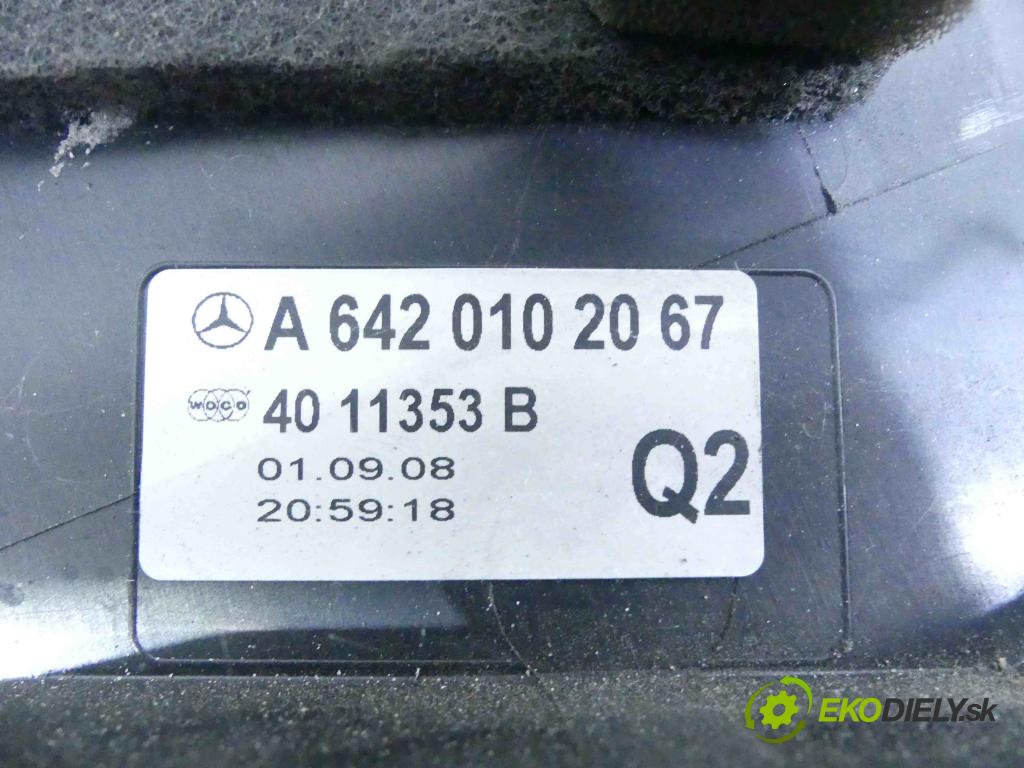 Mercedes E W212 2009-2016 3.0 cdi 231 hp automatic 170 kW 2987 cm3 4- kryt motoru horní A6420102067