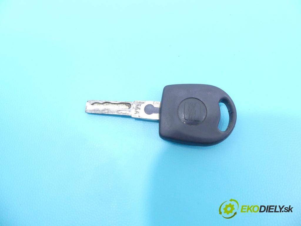 Seat Ibiza III 6L 2002-2008 1.2 12v 64 HP manual 47 kW 1198 cm3 5- Spínačka  (Spínacie skrinky a kľúče)