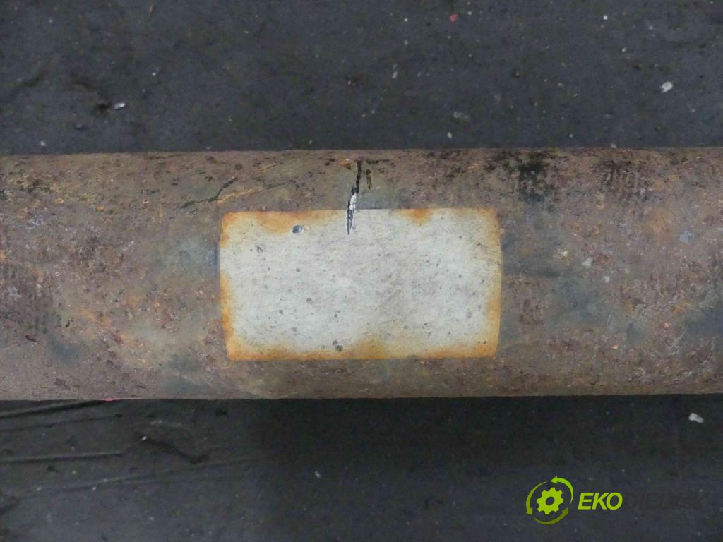 Suzuki Grand Vitara II 2005-2014 1.9 DDiS 129 HP manual 95 kW 1870 cm3 5- Hřídel: jízda:  (Kardaňové hriadele)