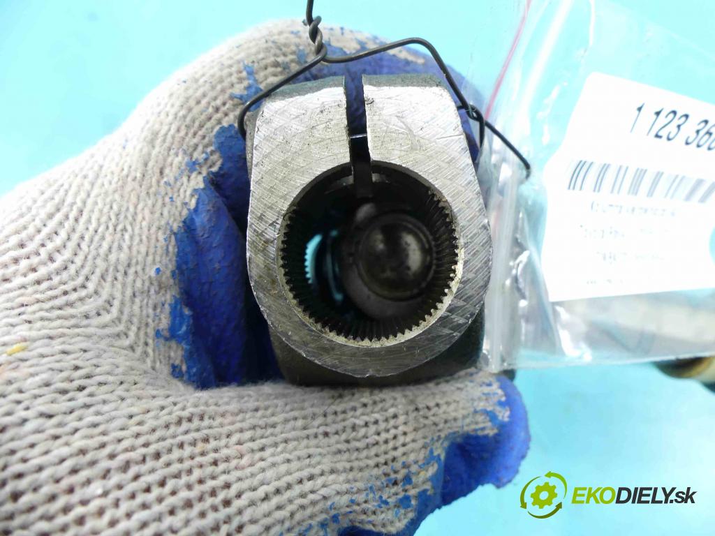 Toyota Rav4 III 2005-2012 3.5 V6 272 HP automatic 200 kW 3478 cm3 5- Sloupec: volant  (Tyče riadenia (volantu))