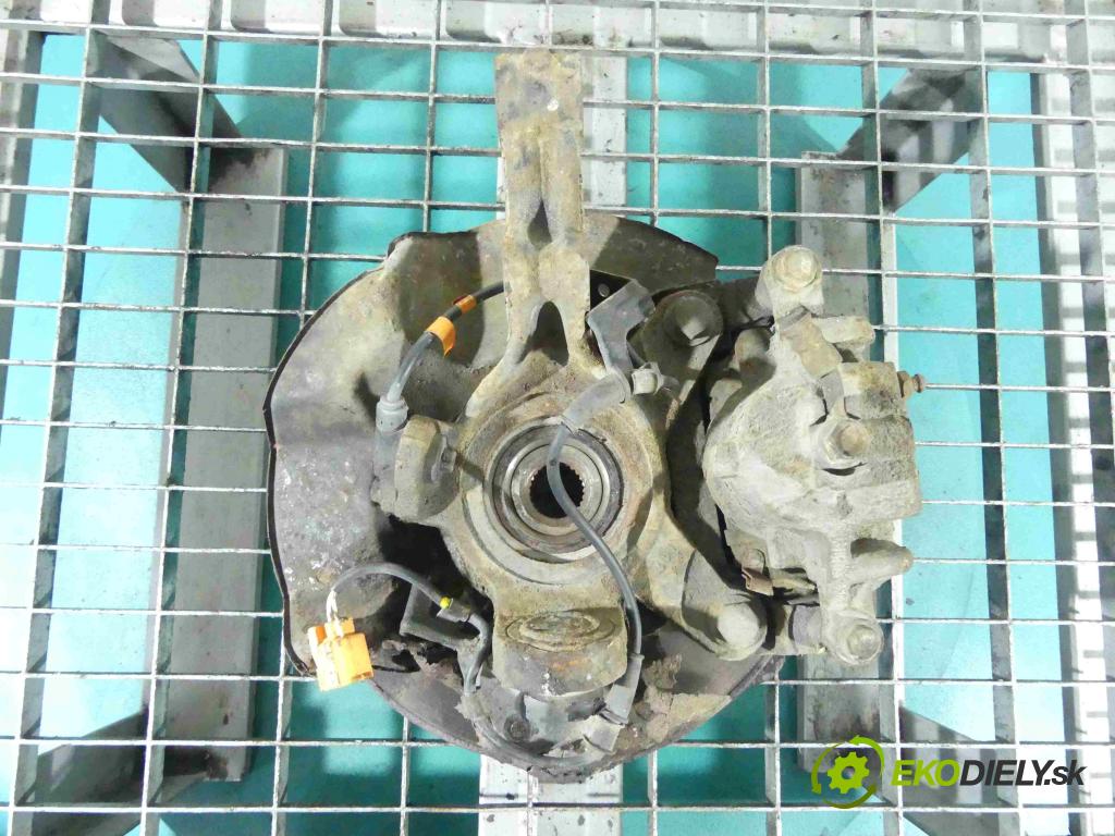 Honda Civic VII 2000-2006 1.4 16v 90 HP manual 66 kW 1396 cm3 5- náboj pravé  (Náboje)