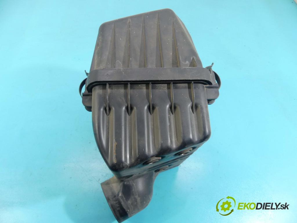 Hyundai Santa Fe 2000-2006 2.0 crdi 113 hp manual 83 kW 1991 cm3 5- obal filtra vzduchu  (Kryty filtrů)