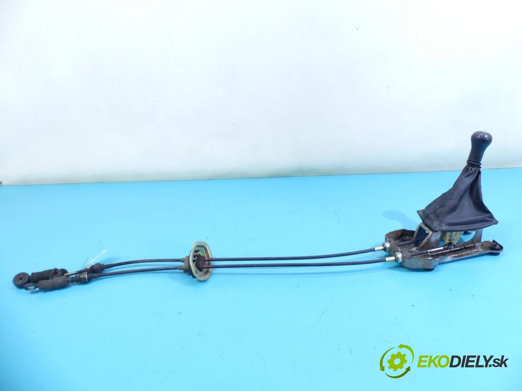 Hyundai Santa Fe 2000-2006 2.0 crdi 113 HP manual 83 kW 1991 cm3 5- Páka: Změny: stupeň,rýchlosť  (Rýchlostné páky / kulisy)