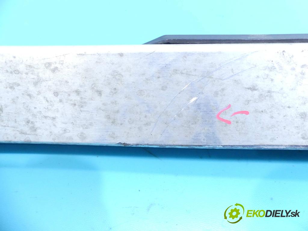 Toyota Rav4 III 2005-2012 3.5 V6 272 hp automatic 200 kW 3478 cm3 5- práh pravý  (Ostatní)