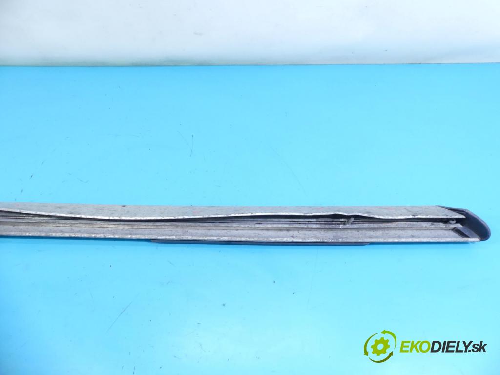 Toyota Rav4 III 2005-2012 3.5 V6 272 hp automatic 200 kW 3478 cm3 5- práh pravý  (Ostatní)