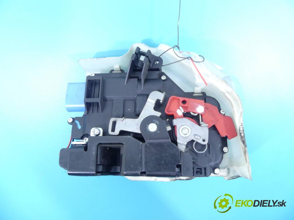 Vw Jetta V 2005-2010 1.9 tdi 105 hp manual 77 kW 1896 cm3 4- zámek přední pravý 3D1837016AC