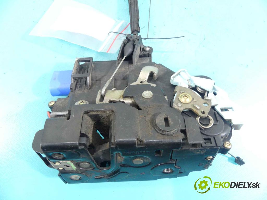 Seat Toledo III 2004-2009 2.0 tdi 140 hp manual 103 kW 1968 cm3 5- zámek zadní pravý 7L0839016