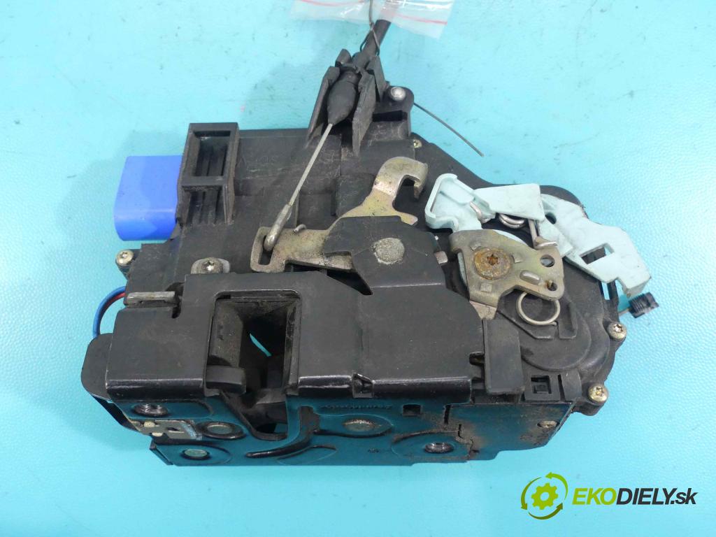 Seat Toledo III 2004-2009 2.0 tdi 140 hp manual 103 kW 1968 cm3 5- zámek přední pravý 3D1837016