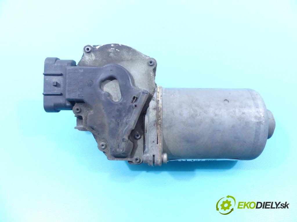 Smart Fortwo 1998-2007 0.7 61 HP automatic 45 kW 698 cm3 3- motor stieračov predné 404389