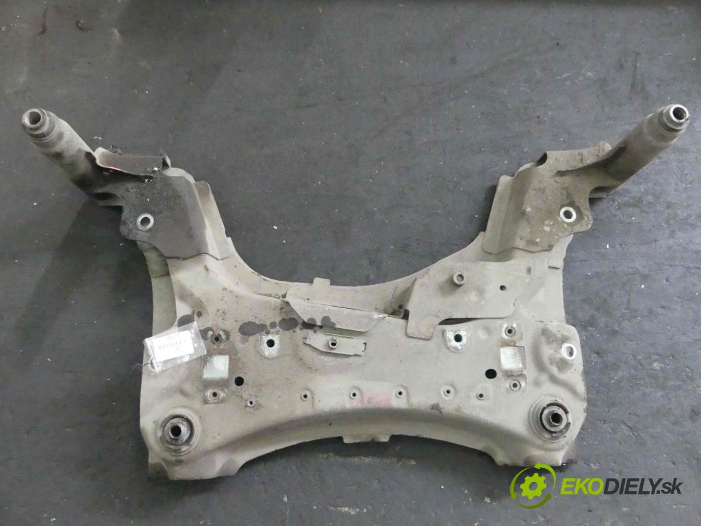Renault Megane III 2008-2016 1.6 16v 101 hp manual 74 kW 1598 cm3 5- výztuha motoru 