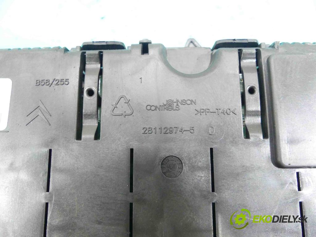 Citroen C4 Grand picasso 1.6 16v 120 HP manual 88 kW 1598 cm3 5- prístrojovka/ budíky 9666704280 (Prístrojové dosky, displeje)