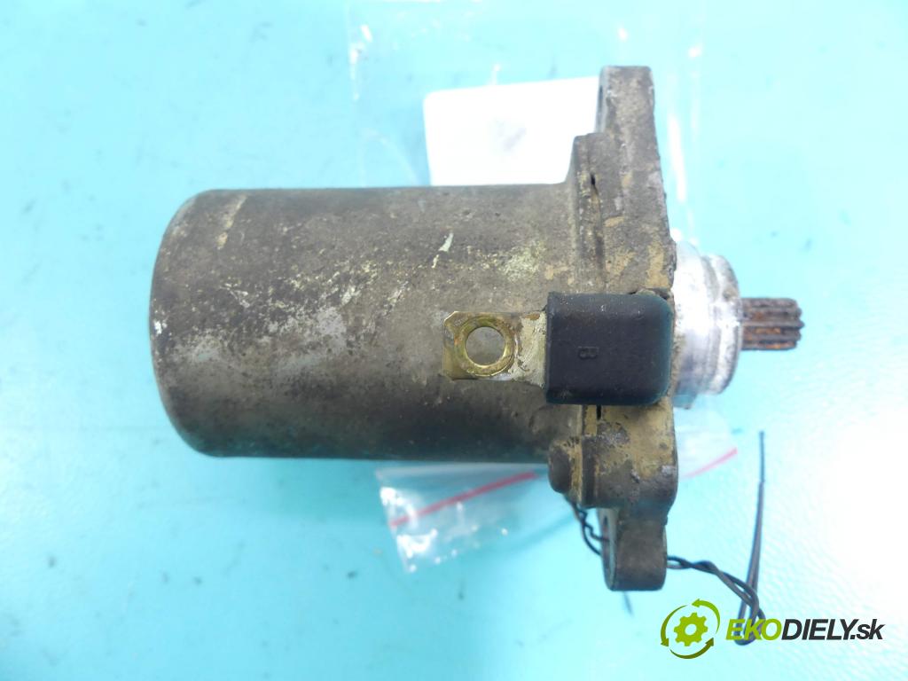 Peugeot Speedfight 1996-2000 0.0b: manual 3,1 kW 49,13 cm3 2- štartér  (Štartéry)