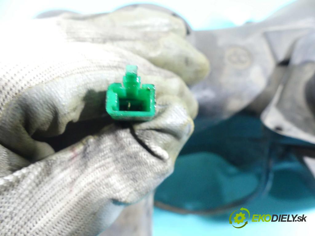 Peugeot Speedfight 1996-2000 0.0b: manual 3,1 kW 49,13 cm3 2- Nádrž: