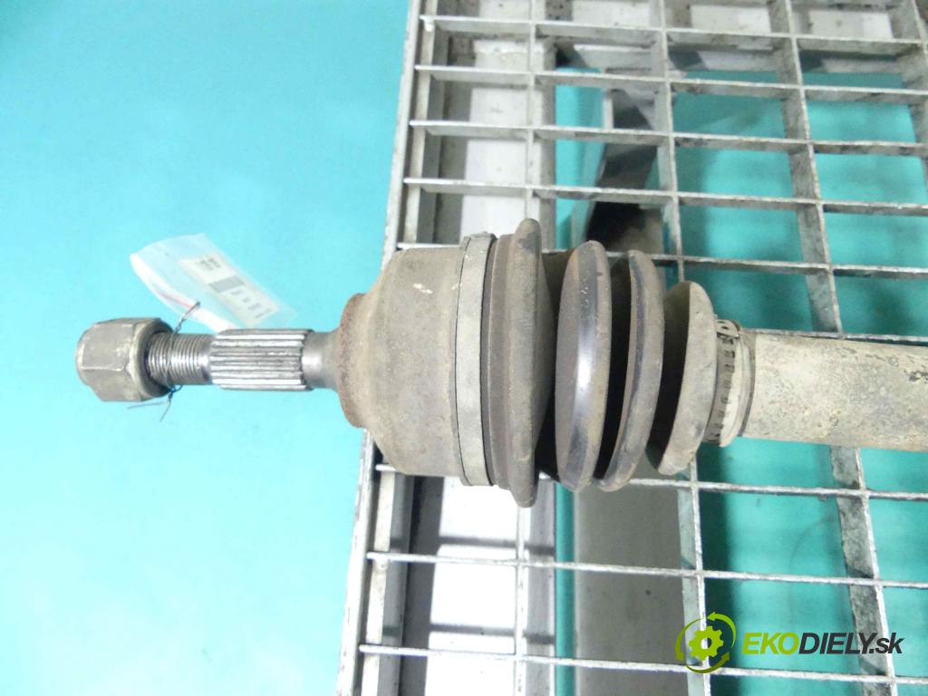 Peugeot 206 1.1 60 HP manual 44 kW 1124 cm3 5- poloos pravé  (Poloosy)