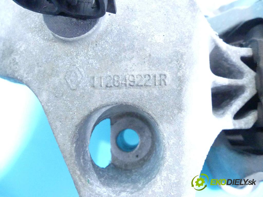 Dacia Duster I 2010-2018 1.5 dci 107 HP manual 79 kW 1461 cm3 5- Polštář: motoru 112849221R (Držáky motoru)