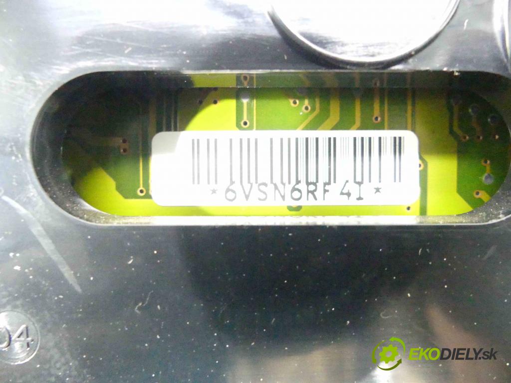 Fiat Bravo II 2007-2014 1.4 16v 90 HP manual 66 kW 1368 cm3 5- prístrojovka/ budíky 55500198 (Prístrojové dosky, displeje)