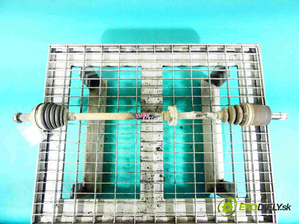 Honda Civic VII 2000-2006 1.4 16v 90 HP manual 66 kW 1396 cm3 5- poloos ľavé  (Poloosy)