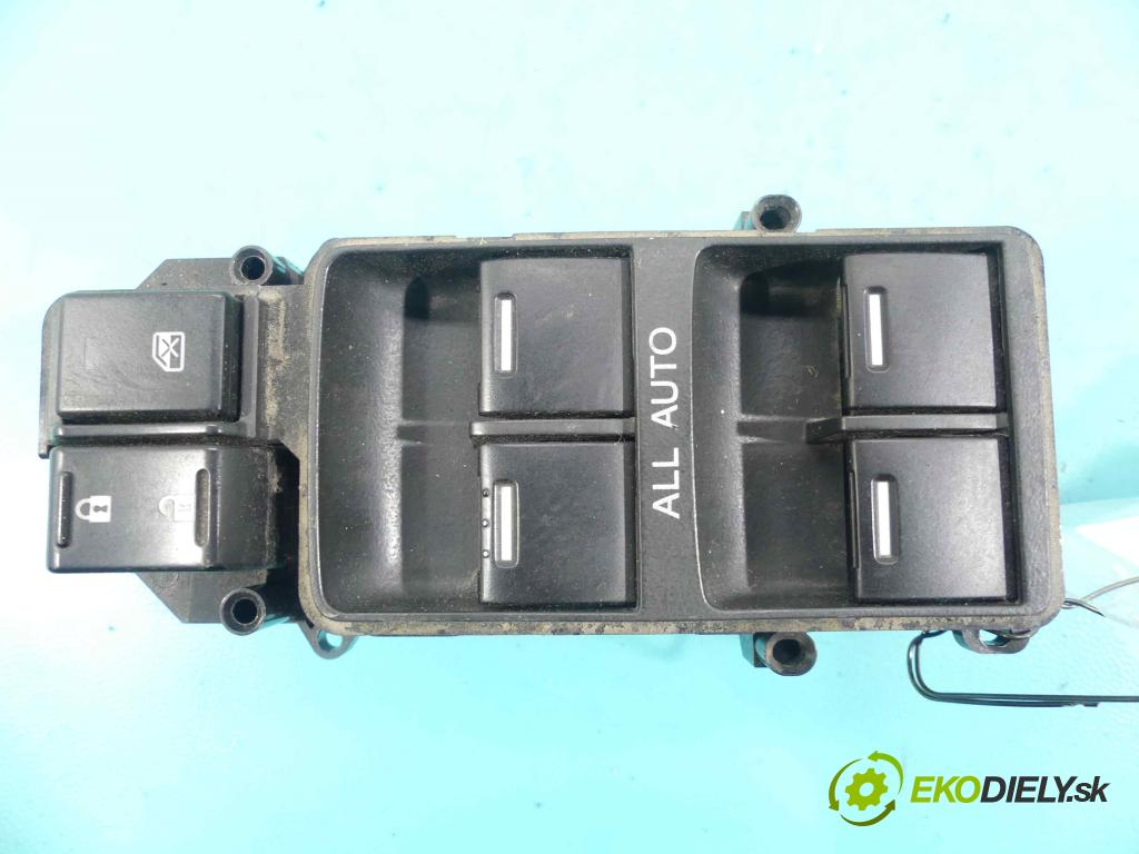 Honda Accord VIII 2008-2015 2.0 VTEC 156 hp manual 115 kW 1997 cm3 5- Přepínač oken zpětných zrcátek 35750TL0G11M1