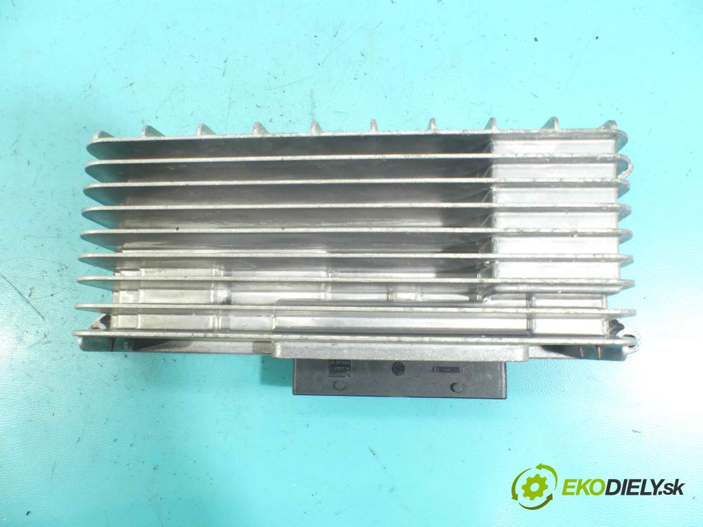 Audi A5 2007-2016 1.8 TFSI 170 HP manual 125 kW 1798 cm3 2- Zesilovač: 8T0035223J (Zosilňovače)