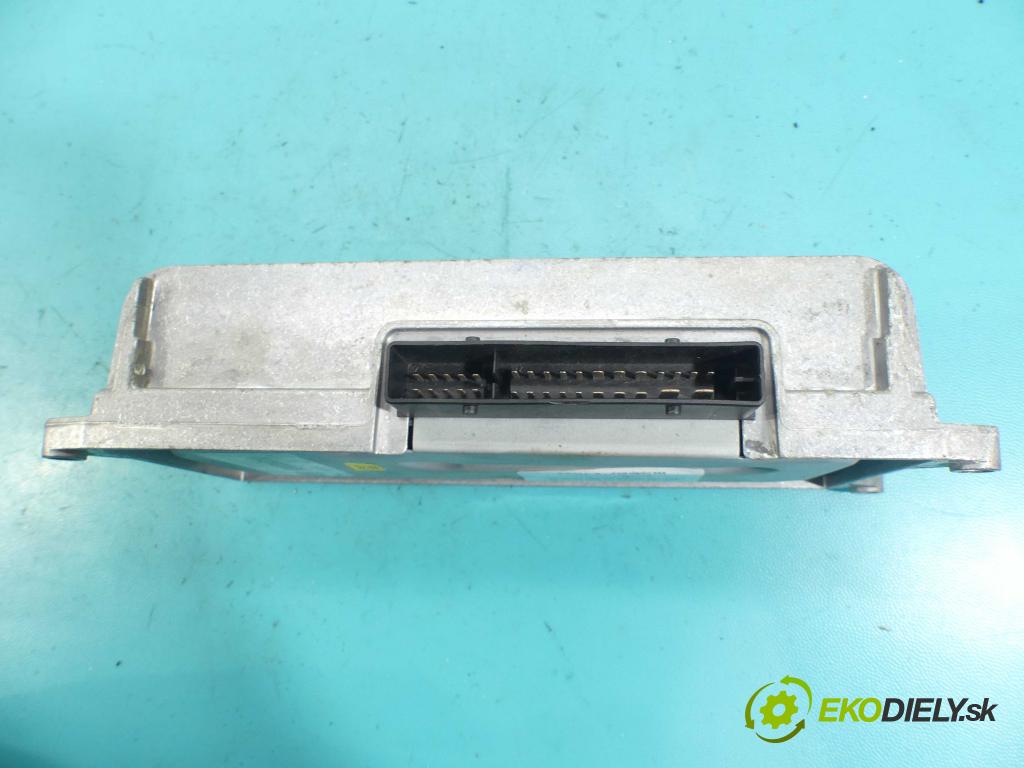 Audi A5 2007-2016 1.8 TFSI 170 HP manual 125 kW 1798 cm3 2- Zesilovač: 8T0035223J (Zosilňovače)